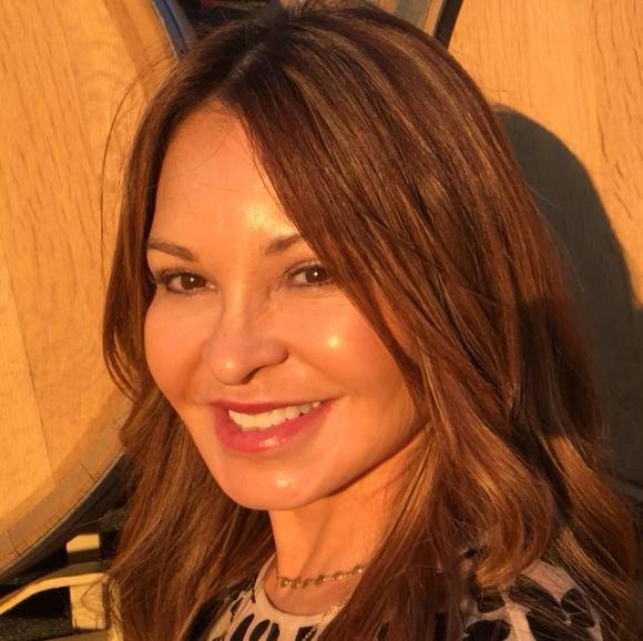 Meet your Posher, Patricia - Picture 1 of 1